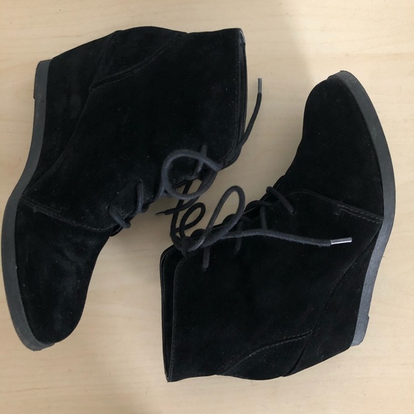 Madden Girl Domain Wedge Ankle Boot - Picture 3 of 4